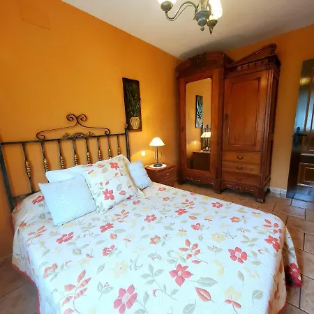 Turisticos Rosa Apartment Ribadeo